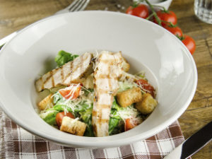 Цезарь с куриной грудкой