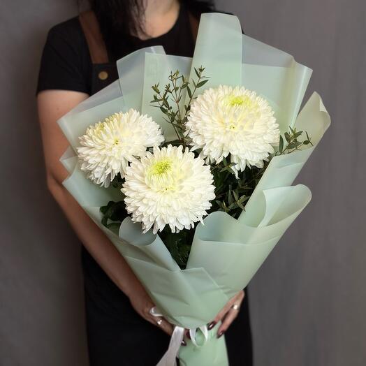 Букет из хризантем одноголовых