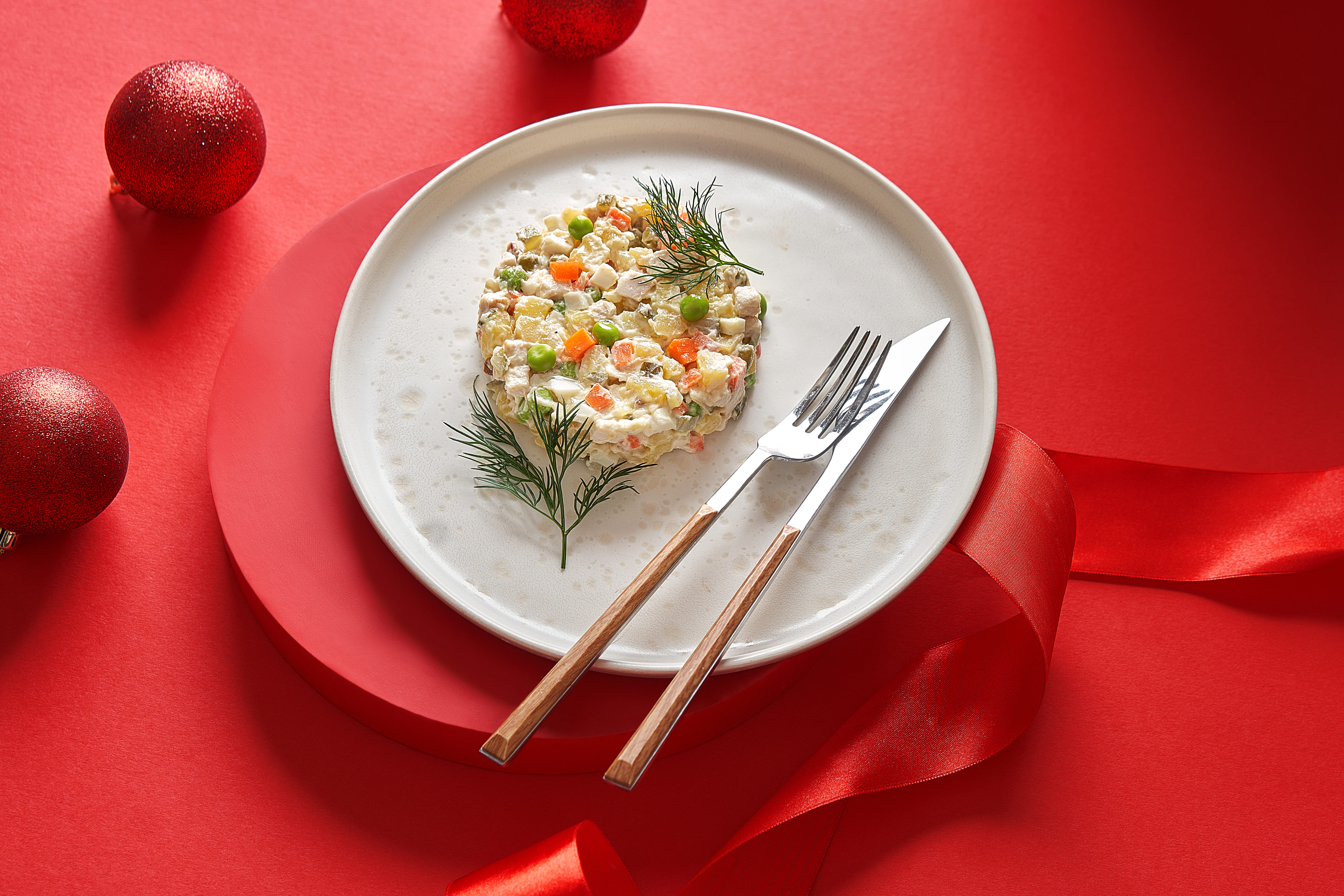 Салат Оливье с курицей