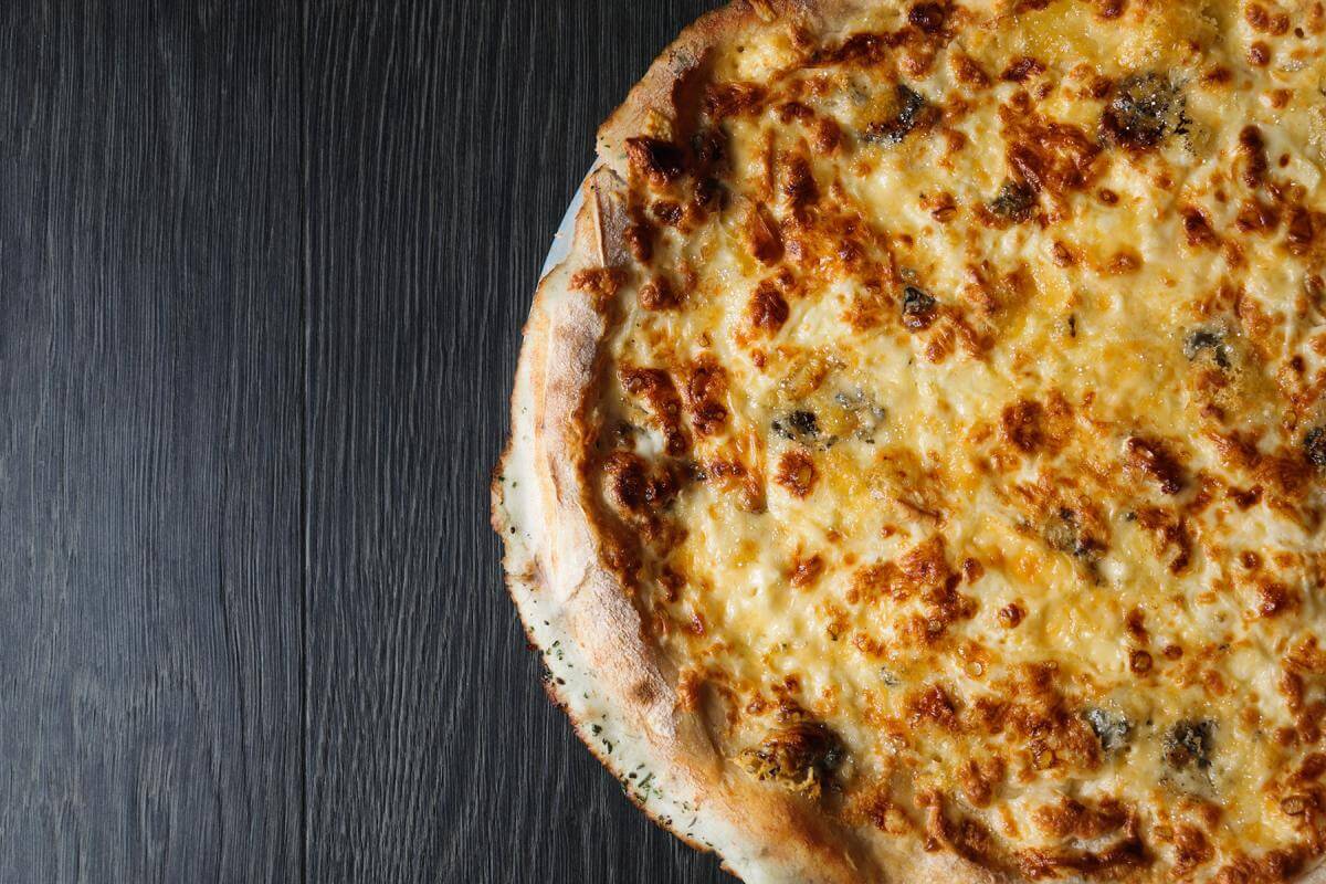 Пицца 4 сыра 30 см