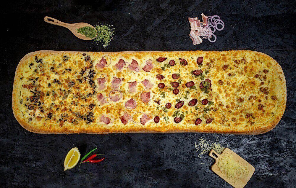 Четыре мяса метр