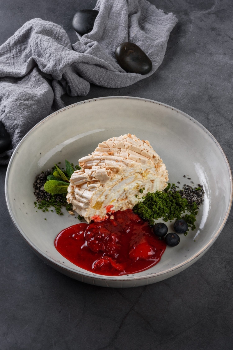 Меренговый рулет