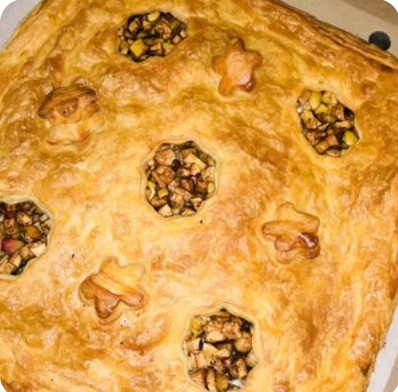 Пирог яблоко и корица 1кг (слоёное тесто)