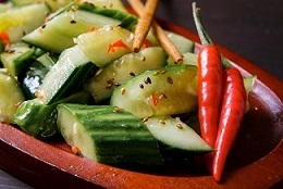 Салат Битые огурцы