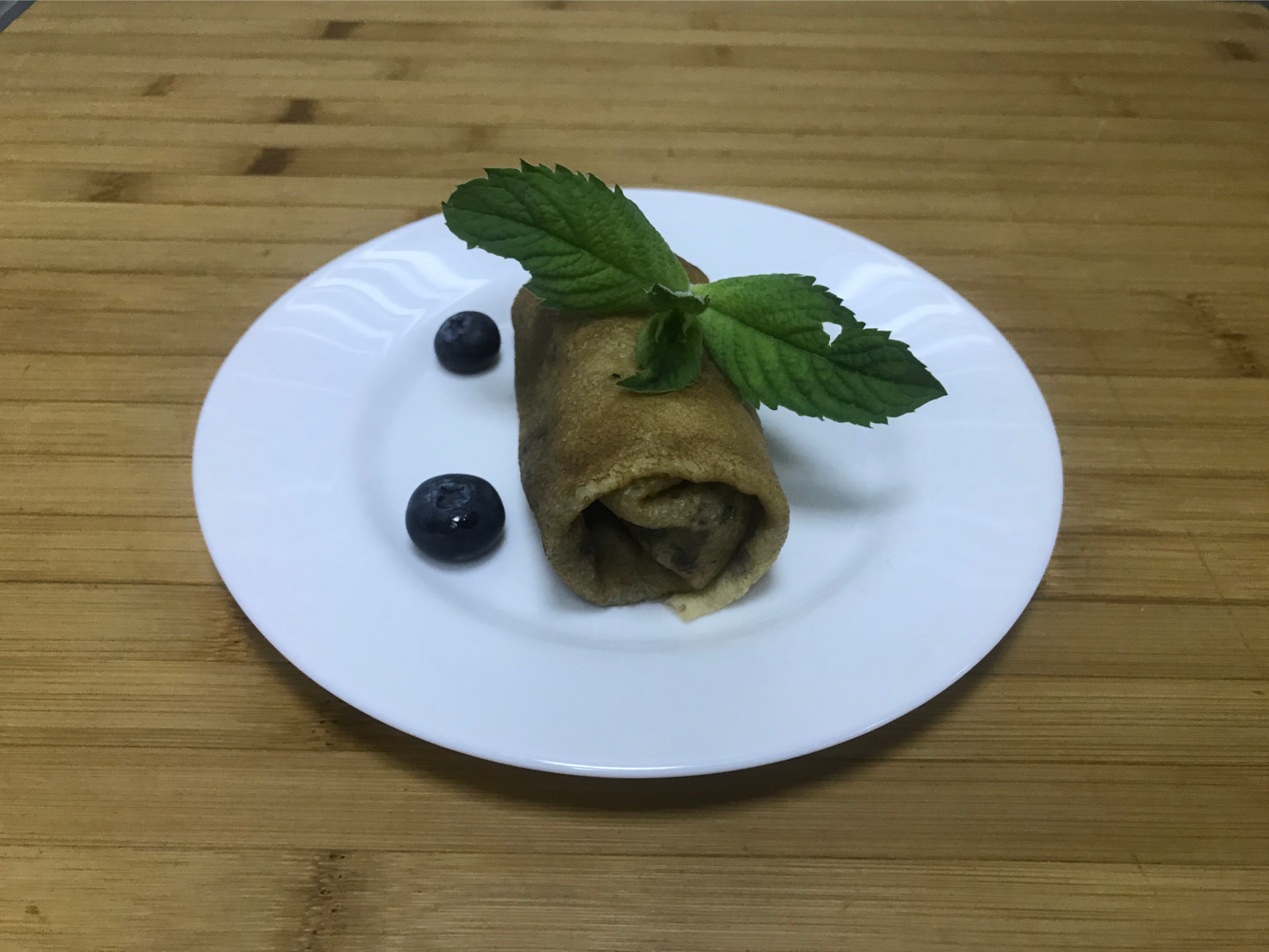 Блин с вареной сгущенкой
