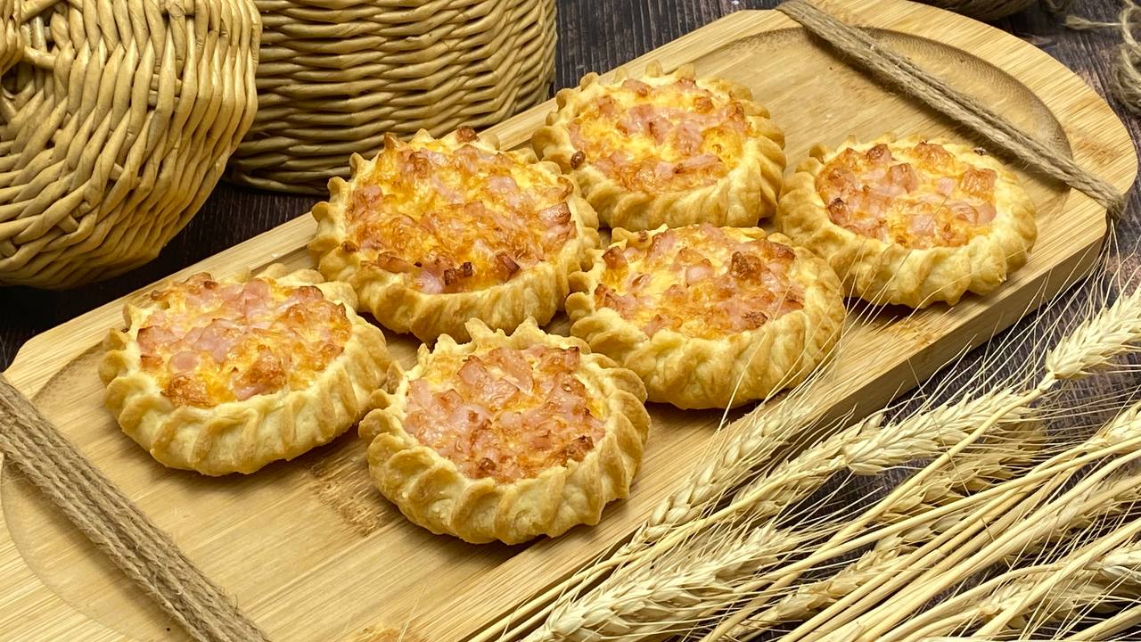 ПЕРЕПЕЧКИ С ВЕТЧИНОЙ И СЫРОМ 6 штук