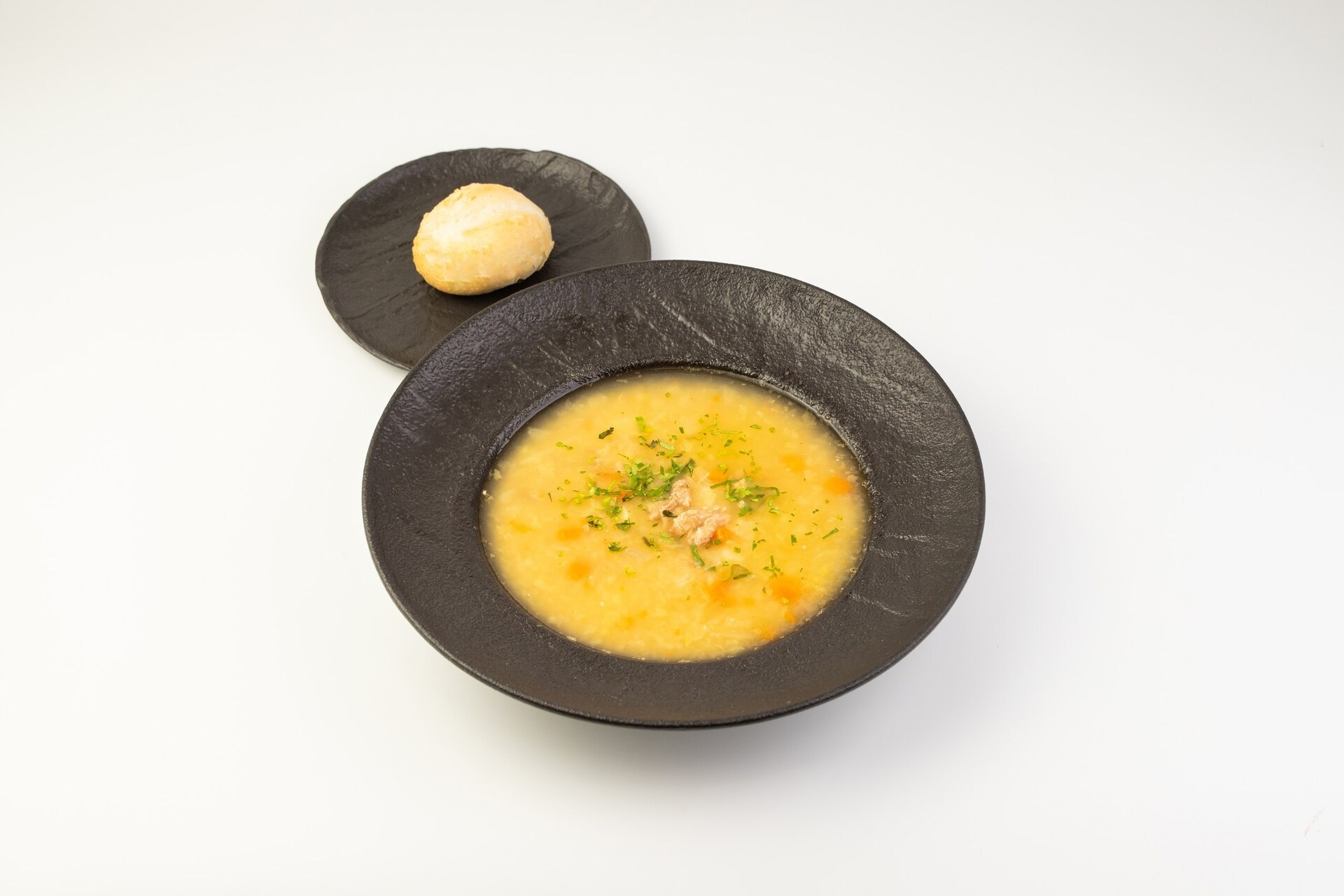 Суп с горохом и копченостями