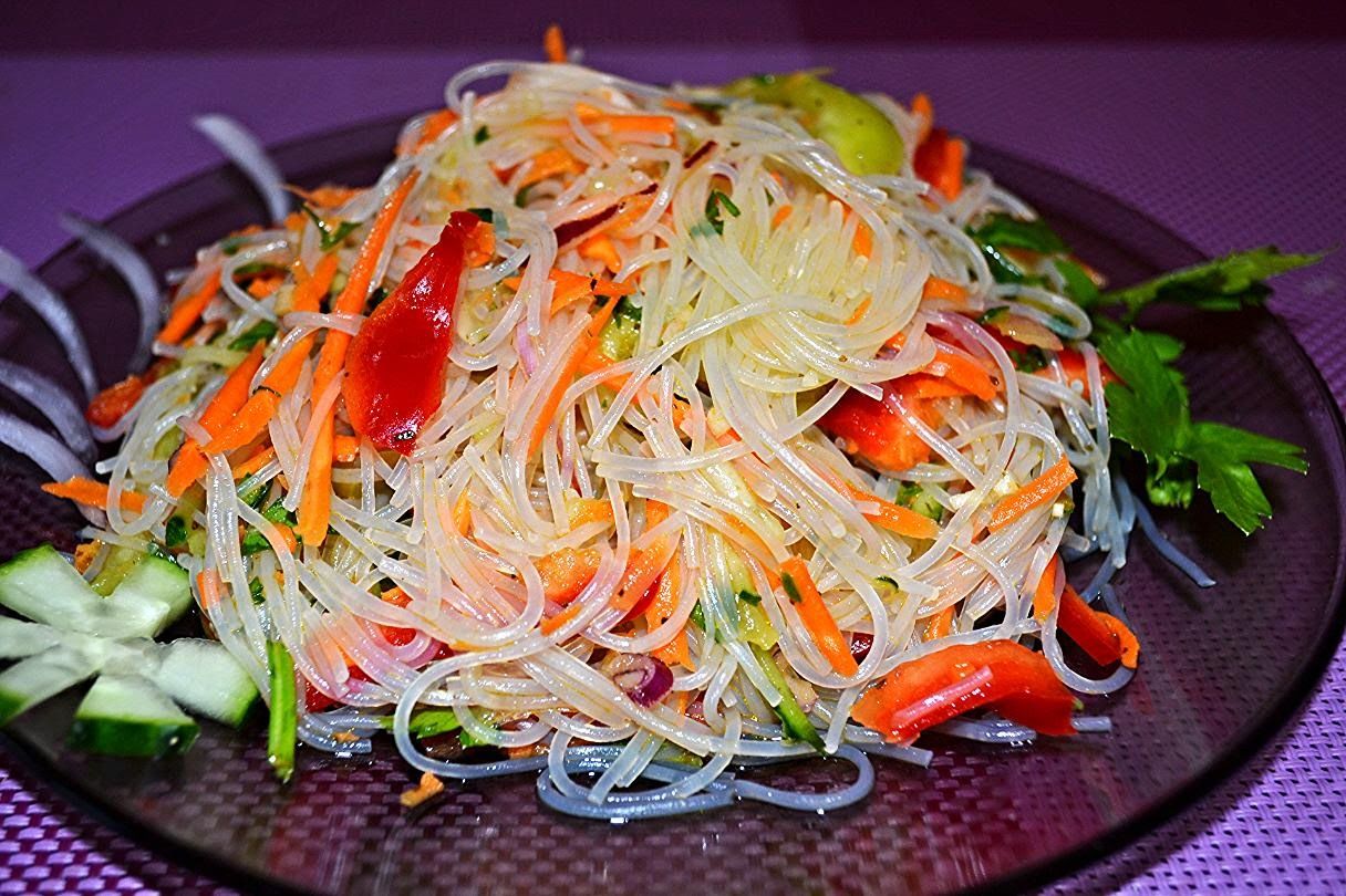 №13. Салат "Фунчеза с мясом"