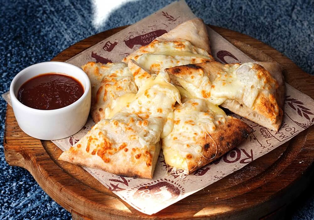 Сырная фокачча