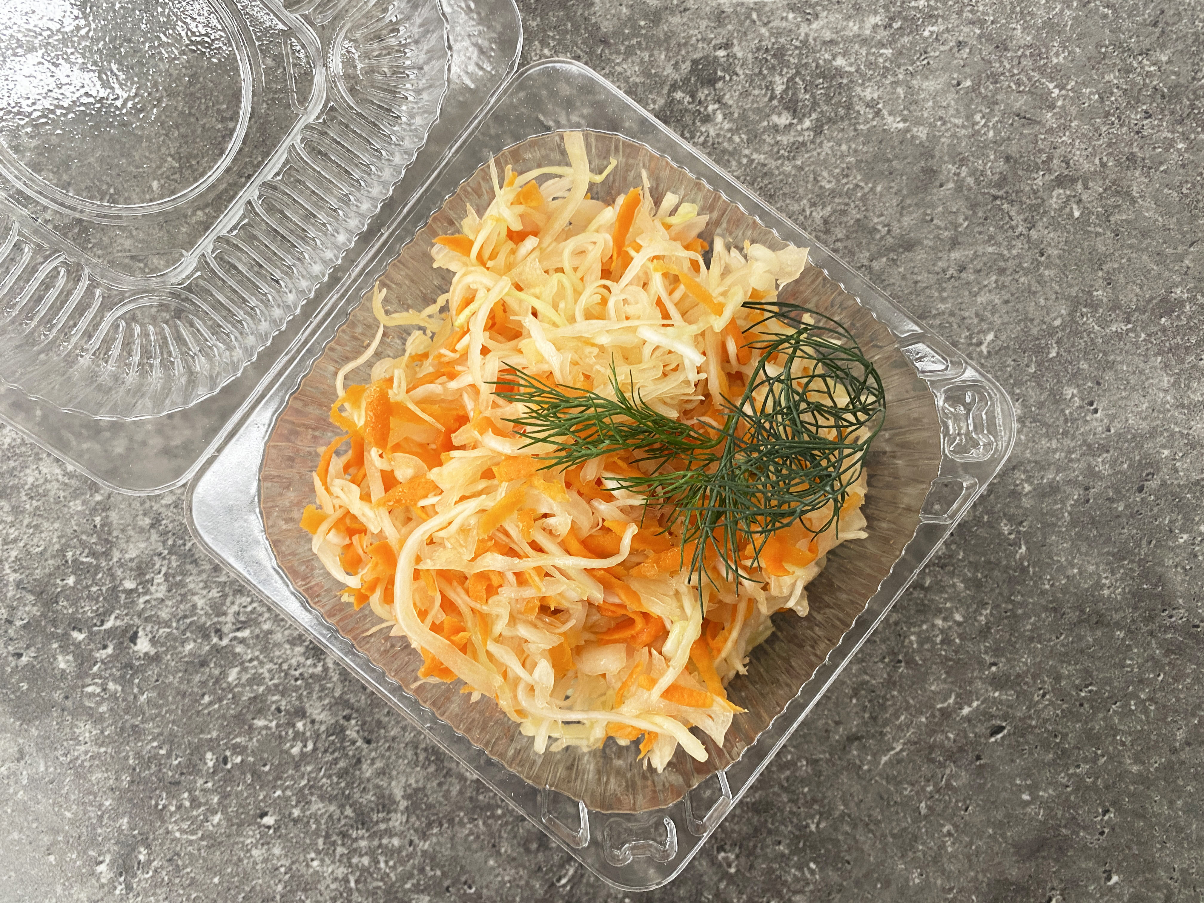 Салат из капусты и моркови,200 гр.