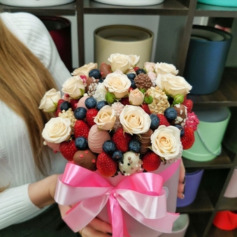 Шляпная коробка Мечта (Букет № 86)