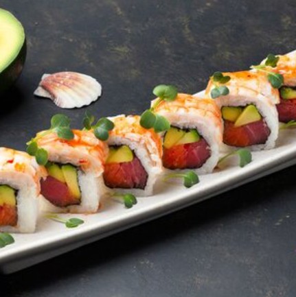 Ролл Тайгер с тигровой креветкой и нежным тунцом