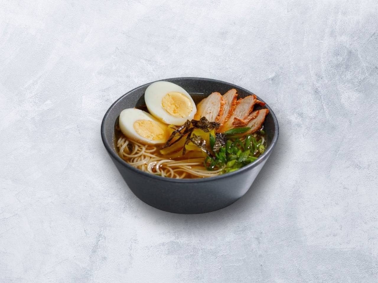 Рамен с курицей.