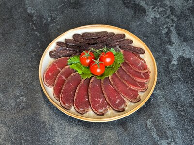 Мясная тарелка по-кавказски