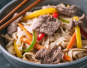 Удон с говядиной