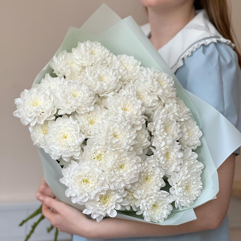 Хризантема кустовая в букете 966