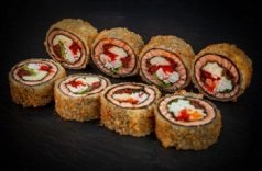 ТЕМПУРА С КАМЧ. КРАБОМ И ЛОСОСЕМ БЕЗ РИС