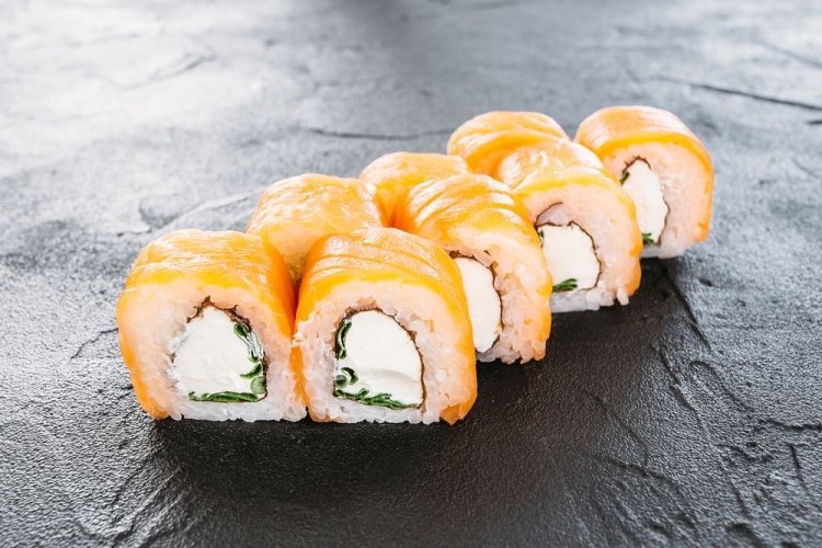 Филадельфия с зеленым луком