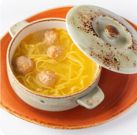 Лапша с куриными фрикадельками