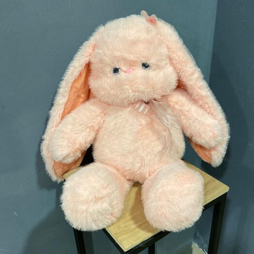 Розовый мягкий зайка
