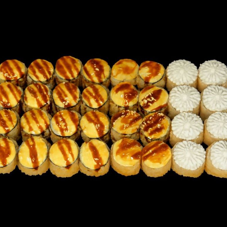 Набор роллов - Взрыв вкусов и текстур