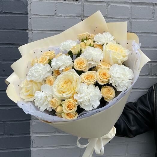 Букет из желтых роз