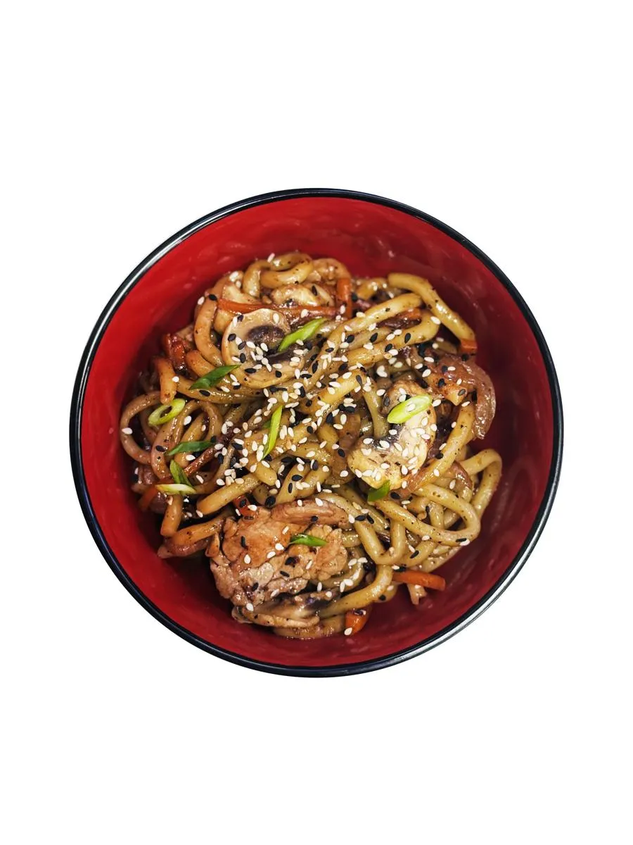 Свинина с грибами в перечном соусе с лапшой