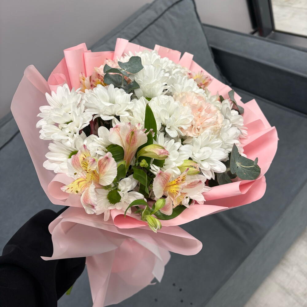 Нежный букет из ромашек