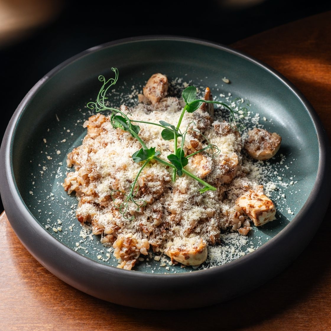 Гречото с курицей и грибами