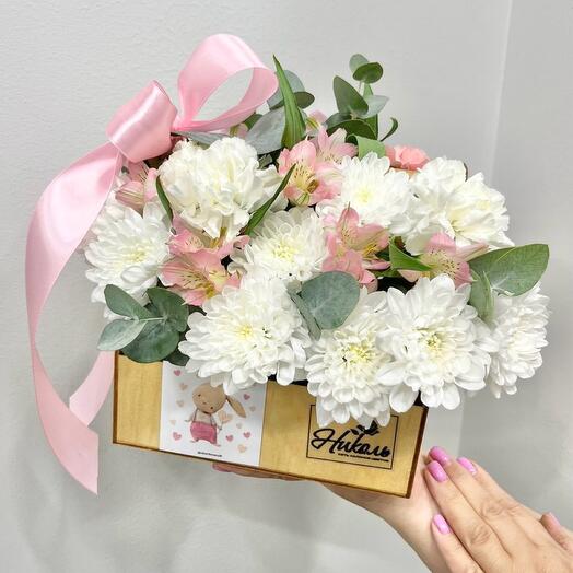 Композиция «Нежность воспоминаний» из хризантеми