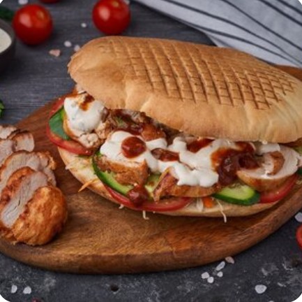 Шаверма в пите с шашлыком из курицы