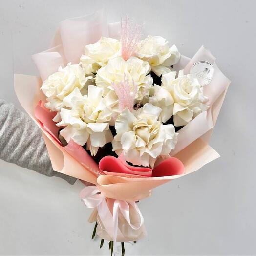 Букет «Розовые грёзы» из французских роз