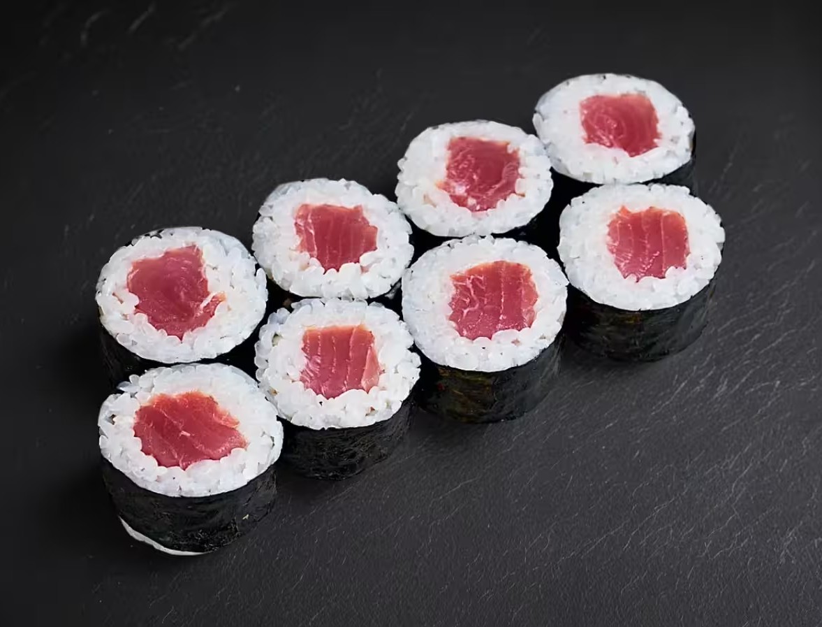 Ролл с тунцом 