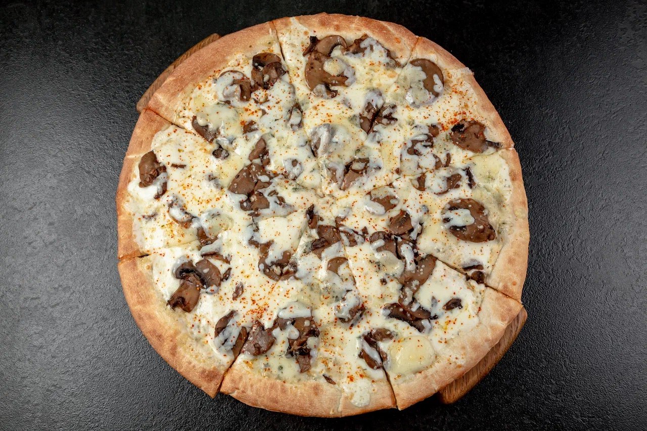 Пицца "Сливочный гриб" 30 см