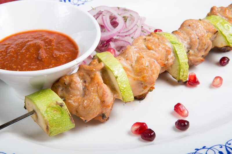 Шашлык из курицы и цукини