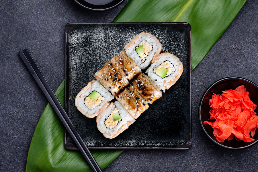 Запеченный лосось и краб