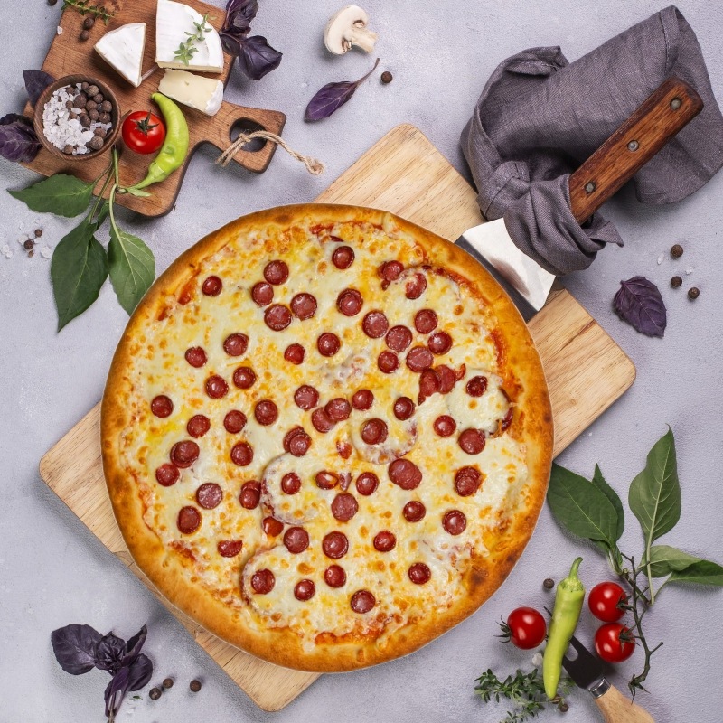 Колбасное ассорти 33 см