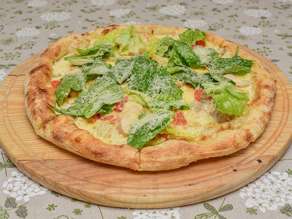 Пицца «цезарь с курицей»