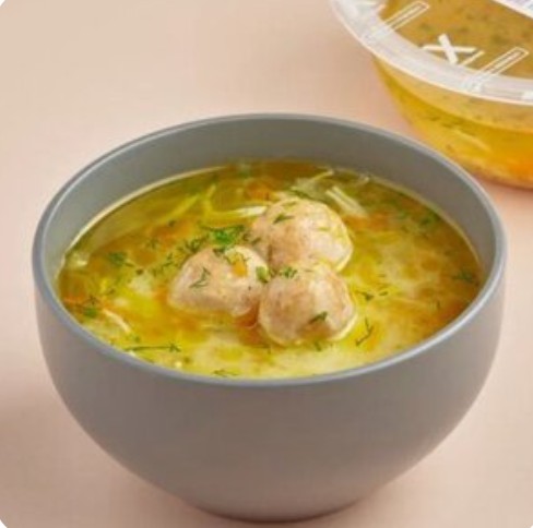 Суп куриный с фрикадельками