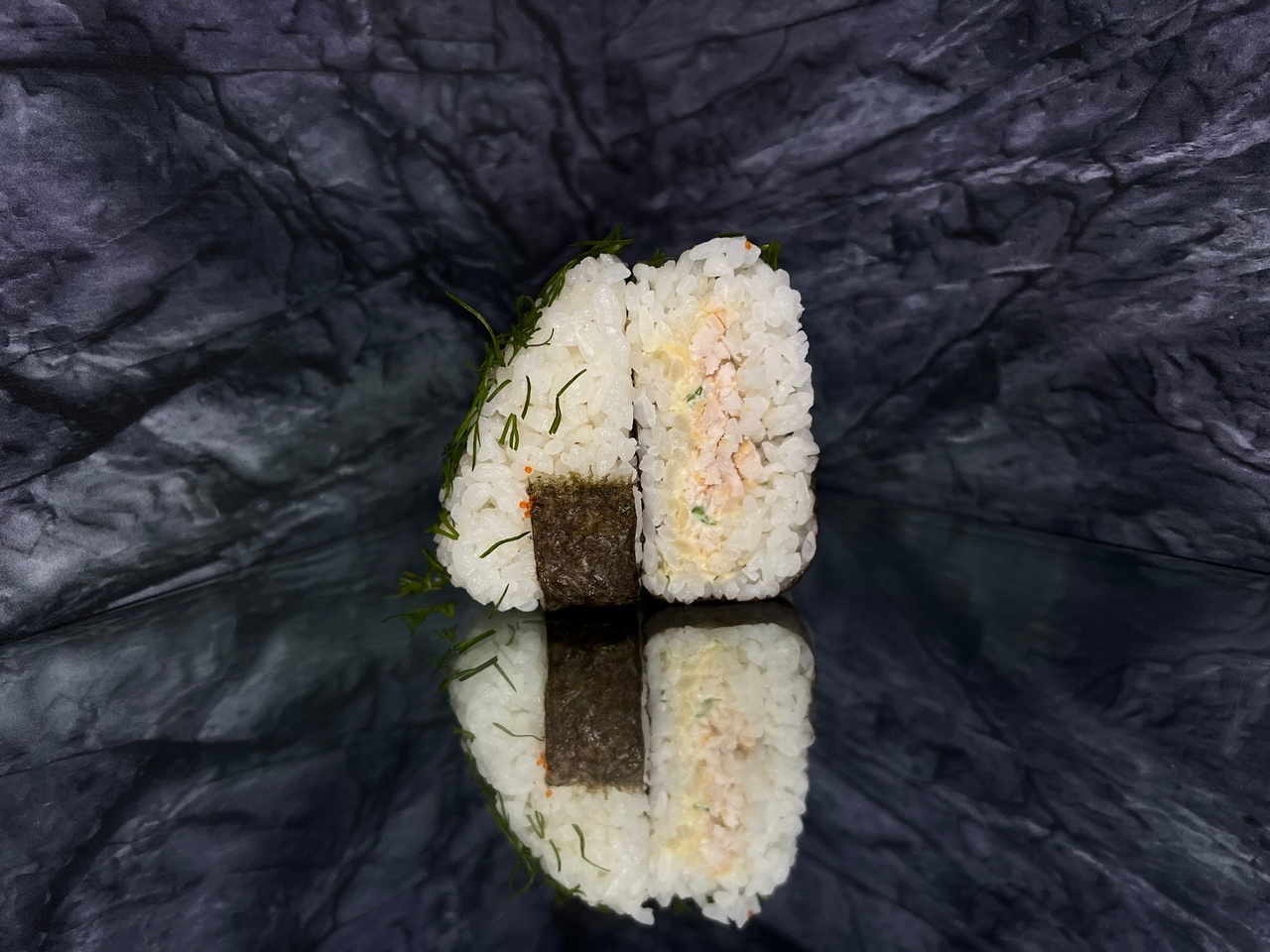 Онигири с Копчёной курицей