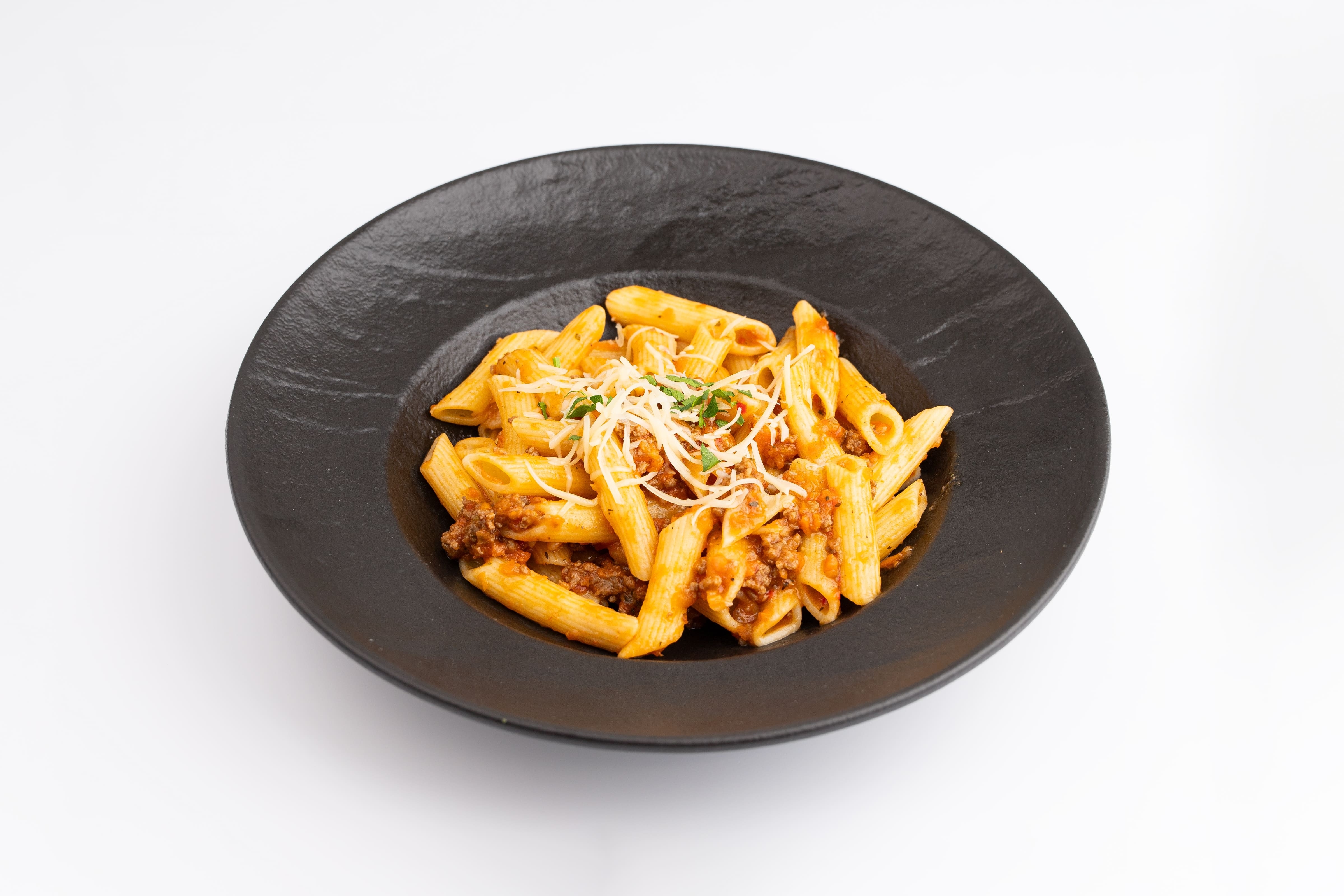 Пенне в соусе Болоньезе из говядины