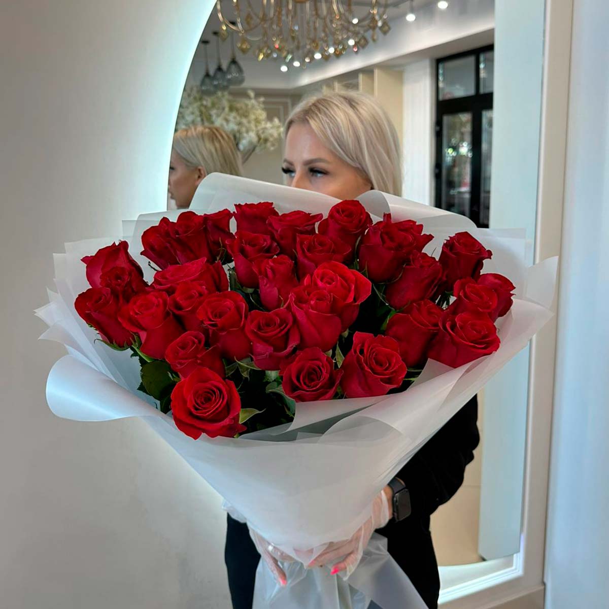 Букет из 35 роз импорт (предзаказ)