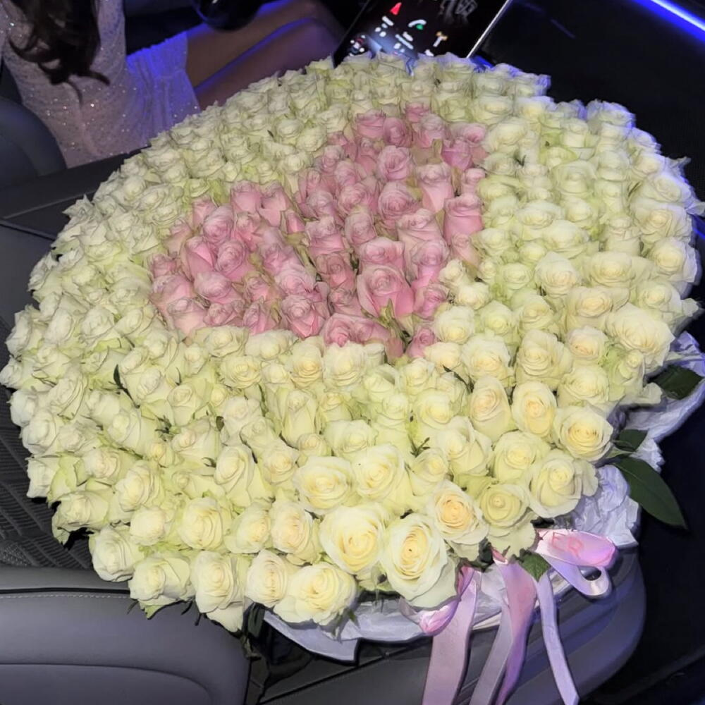 201 роза Корзина с цветами