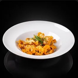 Фетучини с тигровыми креветками