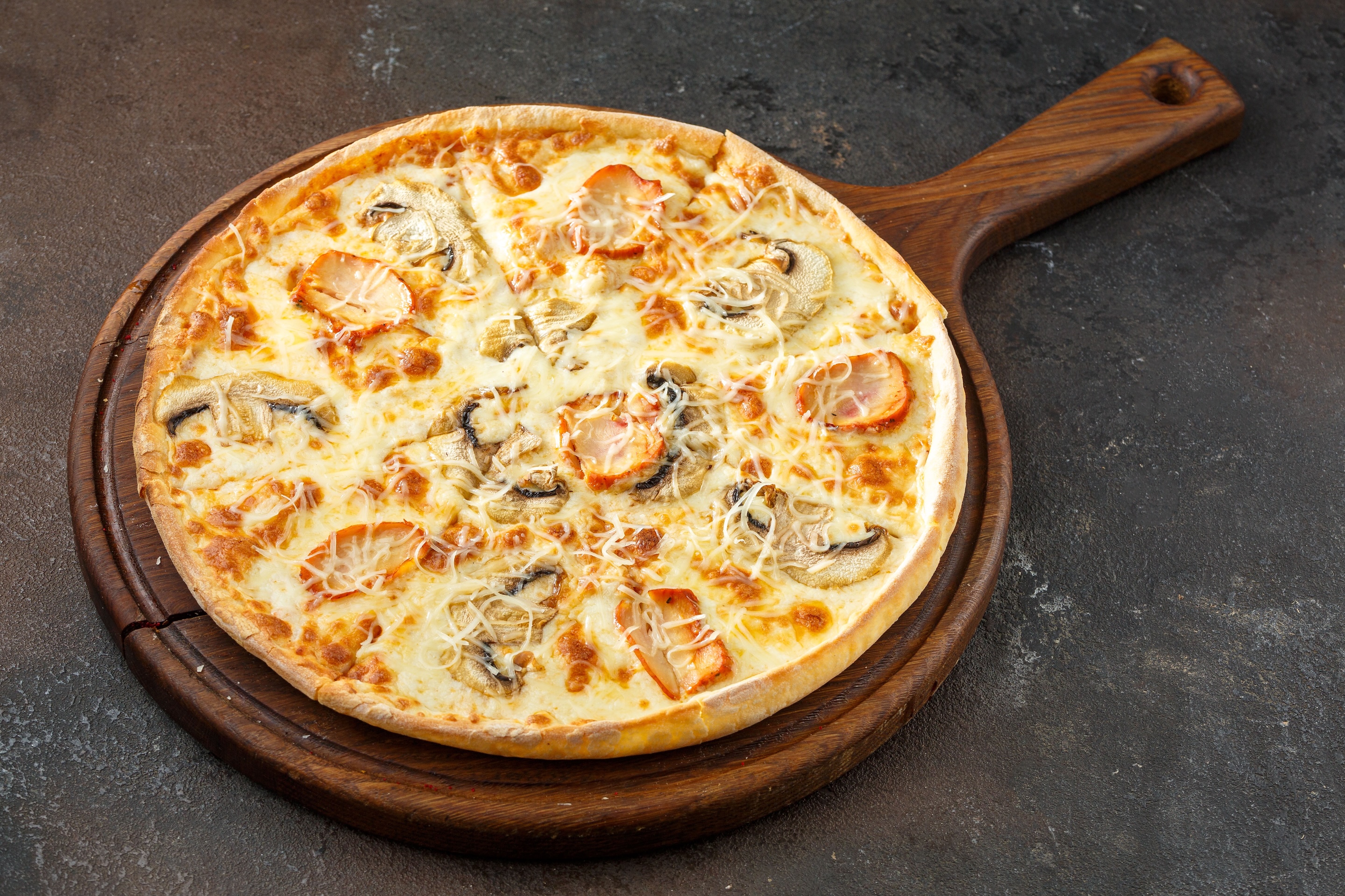 Пицца Куриная 3 сыра