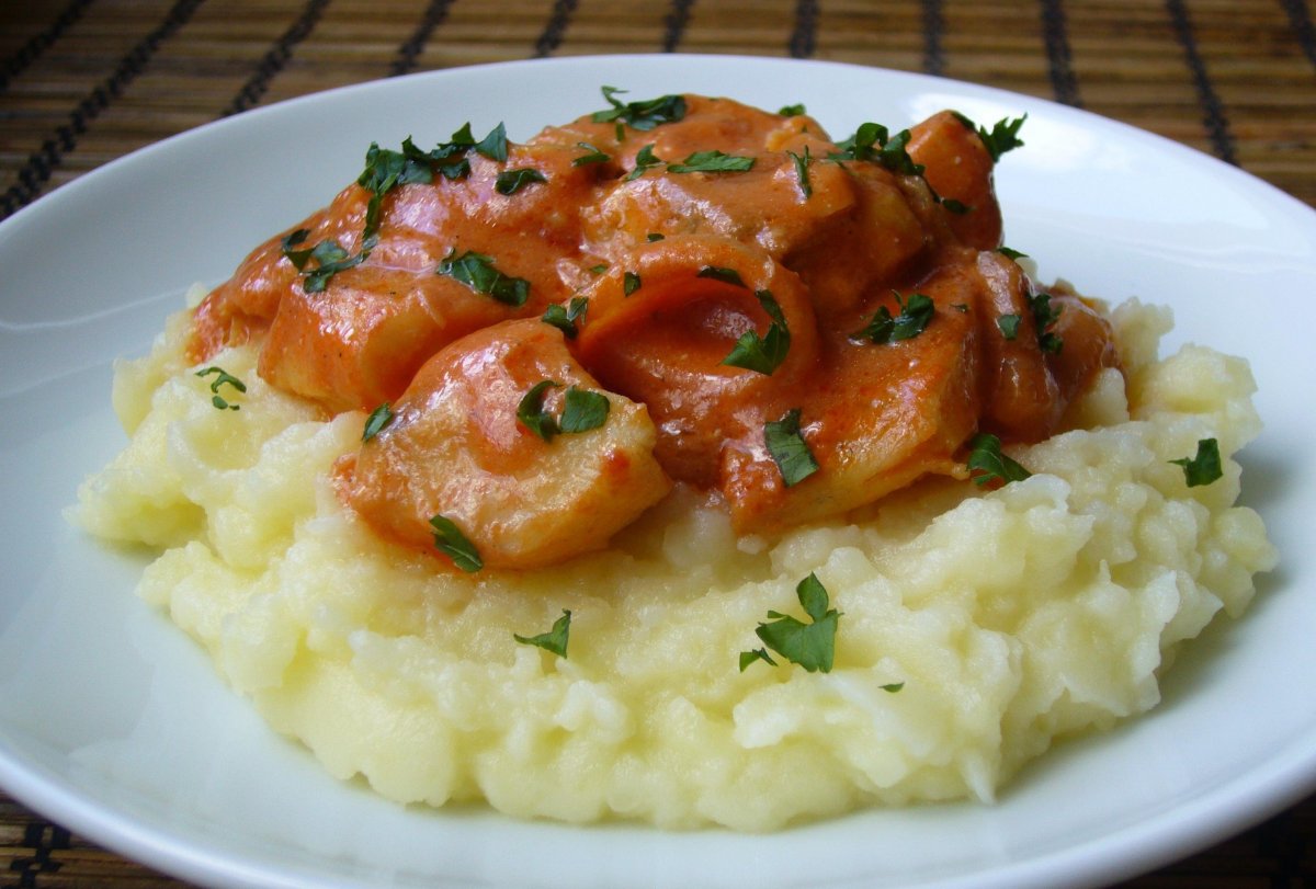 Гуляш из курицы