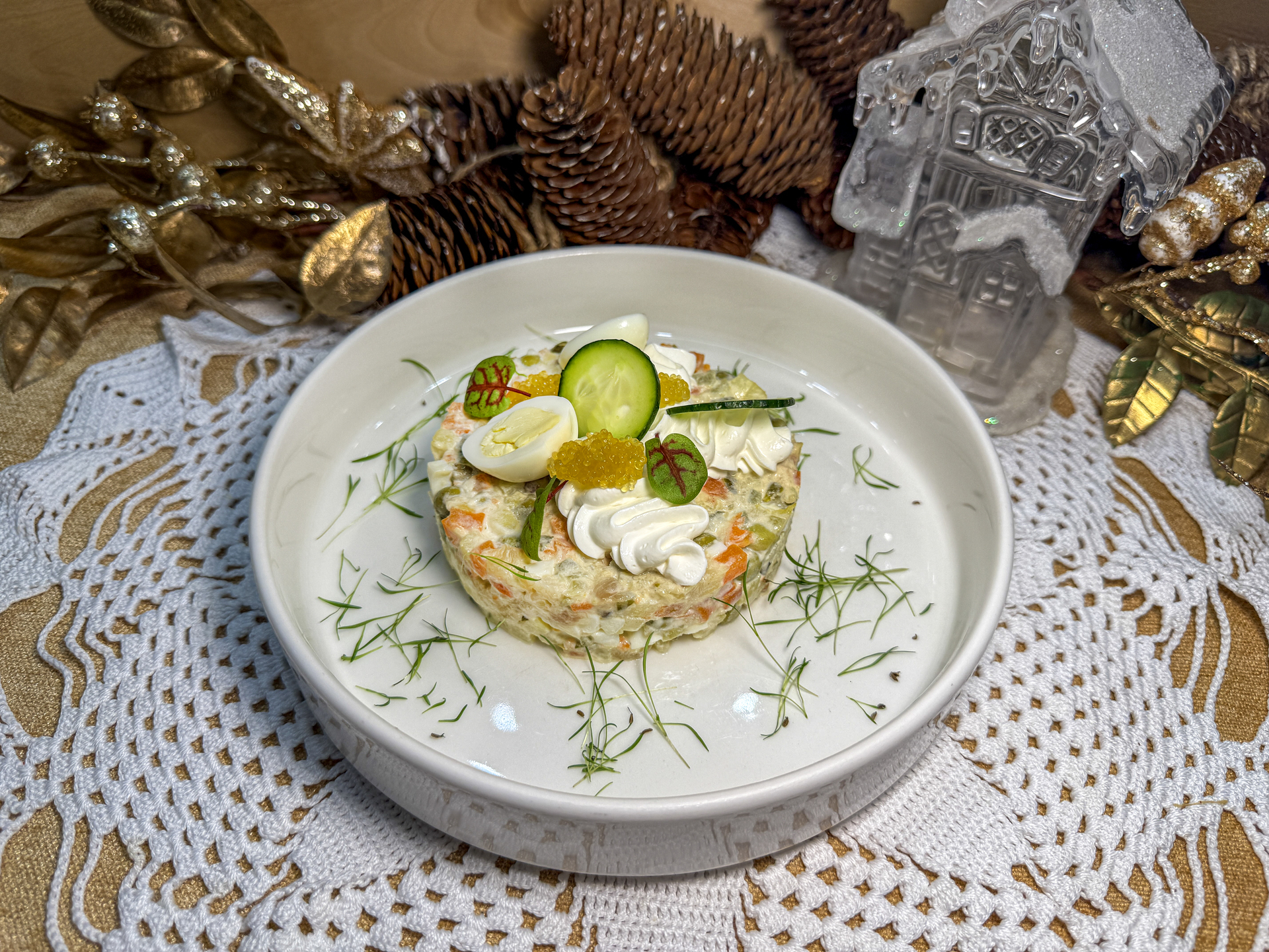 Оливье со скумбрией горячего копчения