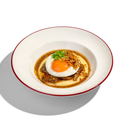 Бифштекс с яйцом и пюре