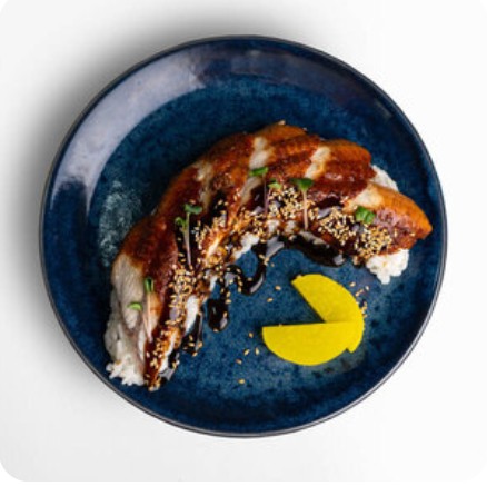 Угорь с рисом