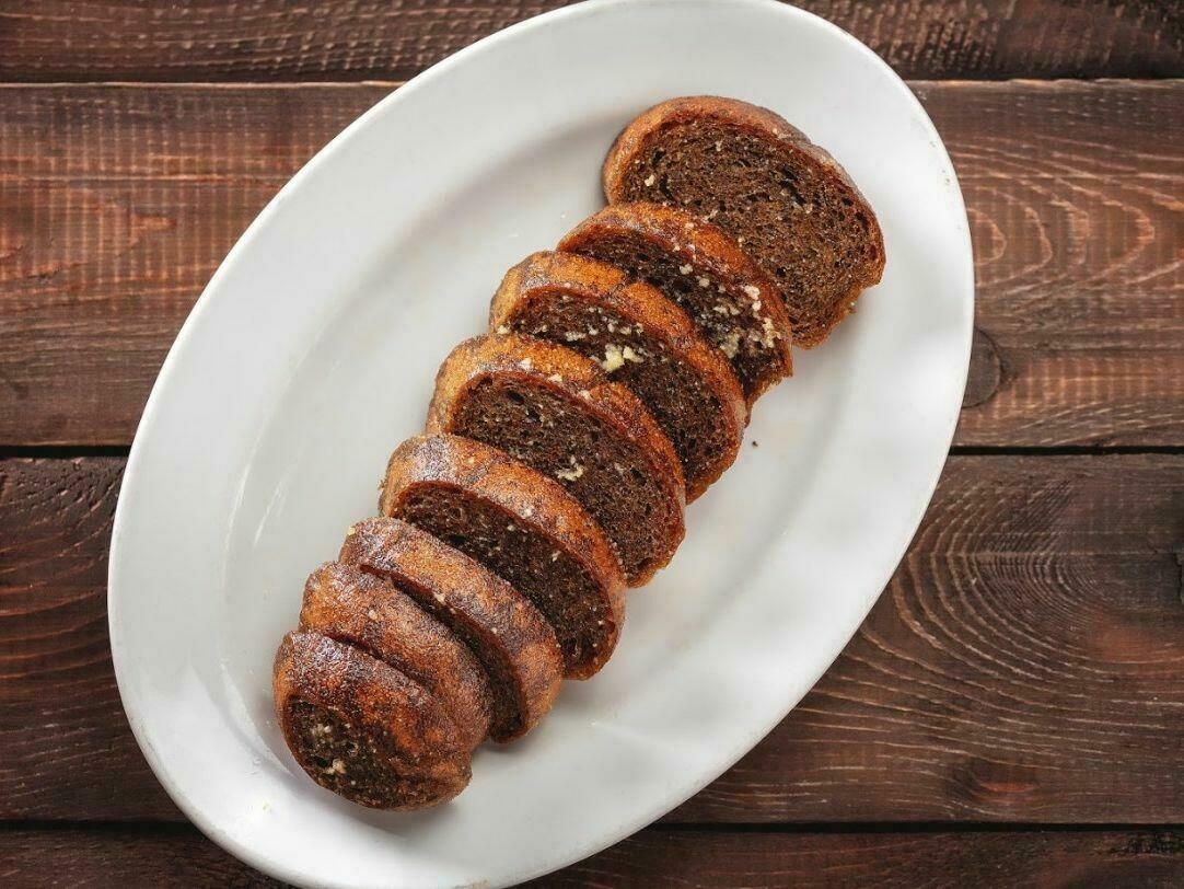 Гренки чесночные
